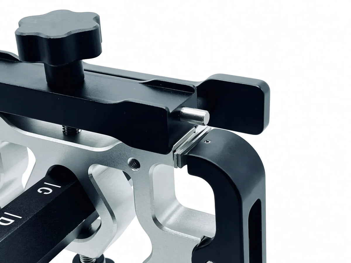 CBC Pro-Sharpening Frame, clamp and knob detail